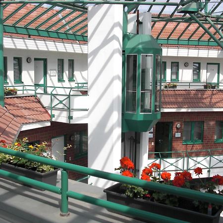 Síu Hotel Magdeburgo Exterior foto