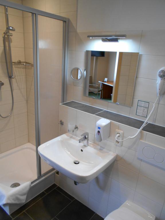 Síu Hotel Magdeburgo Quarto foto